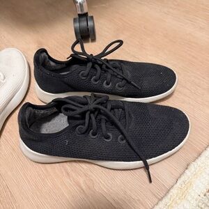 allbirds Tree Runners Black Knit Lace-Up Sneakers — Women's